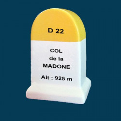  borne souvenir Bornes des Alpes Madone 925m