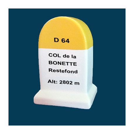  milestone road - Alpes Col de la Bonette Restefond  2802 m