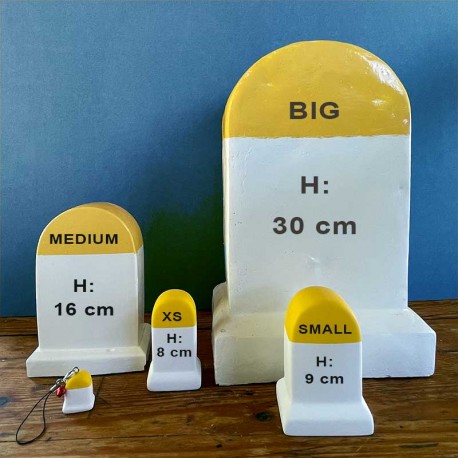  borne souvenir Pyrénées - Lauze